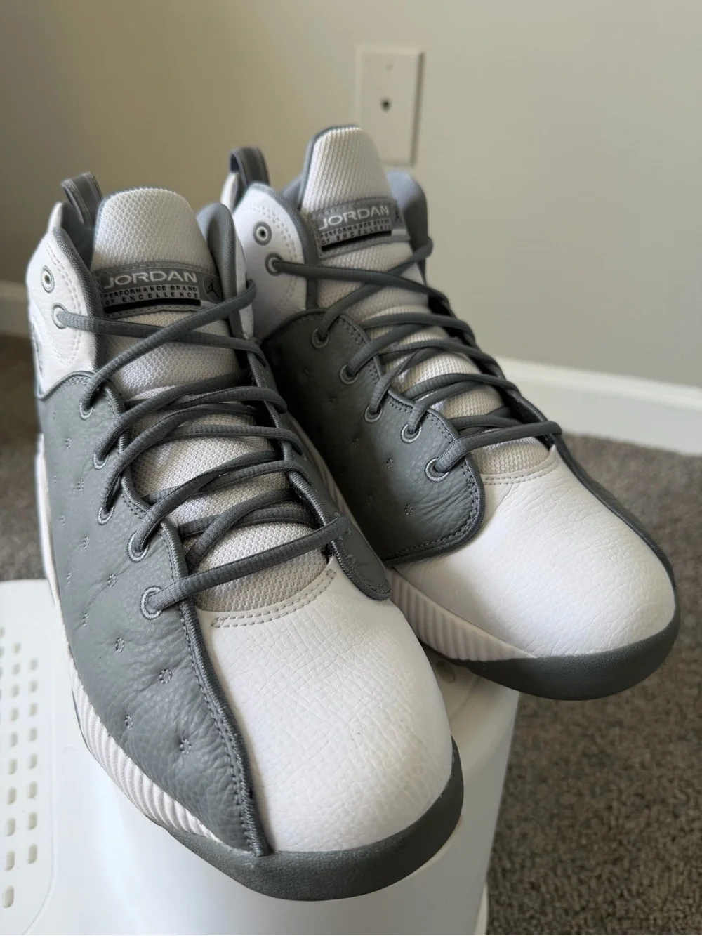 Jordan Jumpman Team 1 Cool Grey